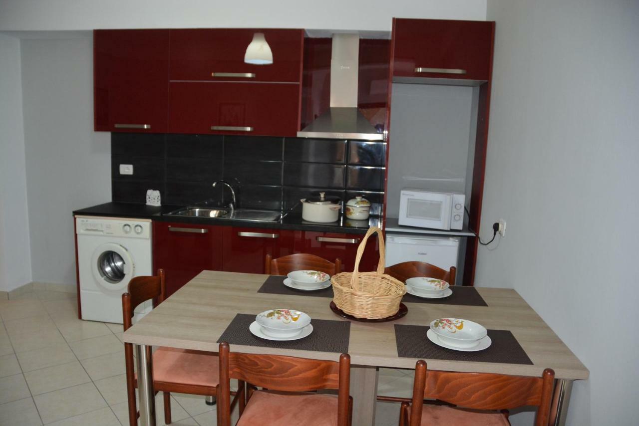 Cava Apartment *